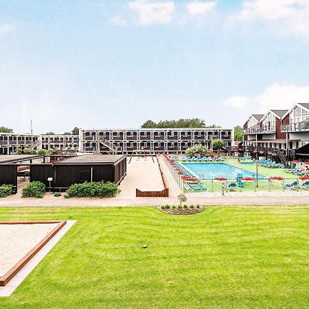 8 Person Holiday Home On A Holiday Park In Glesborg 外观 照片